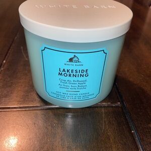 New White Barn Bath & Body Works Lakeside Morning 3 wick Candle